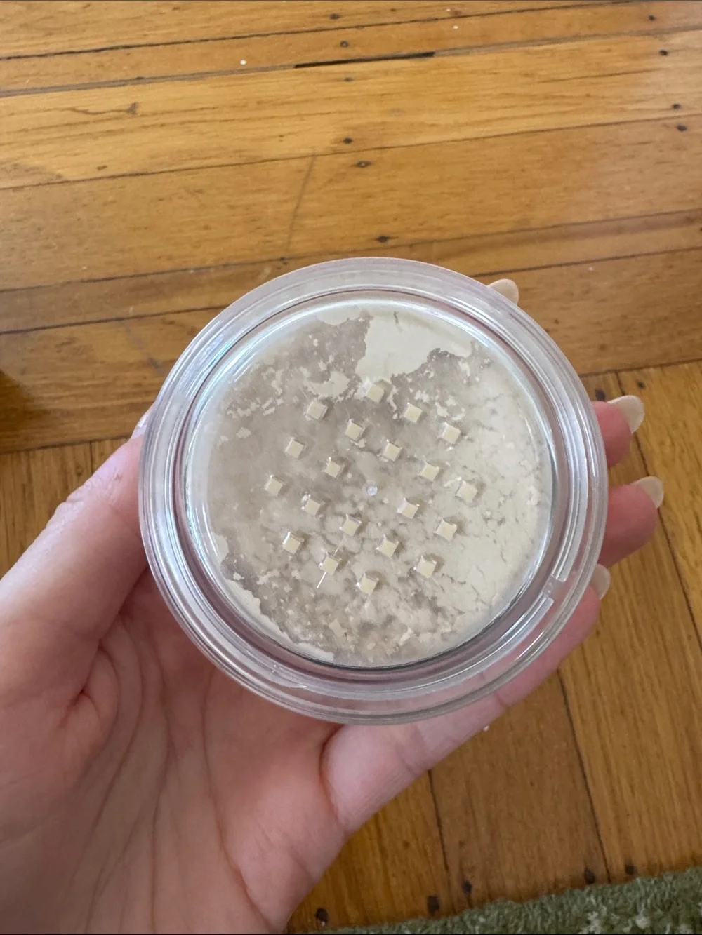 laura mercier Translucent Loose Setting Powder - Black Lid / White Powder